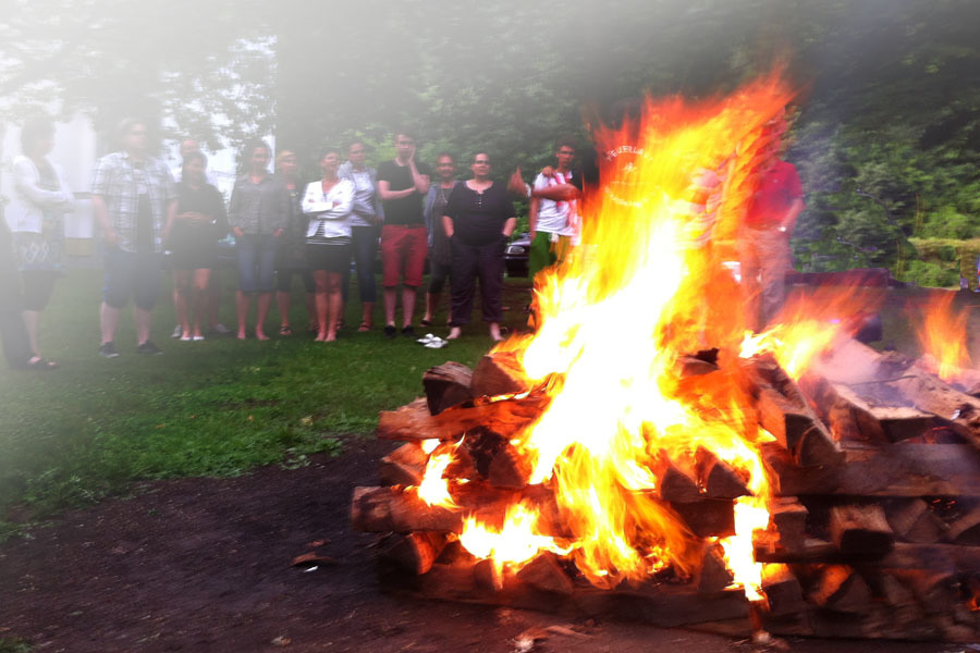 Feuerlauf: Erlebnis-Mentaltraining