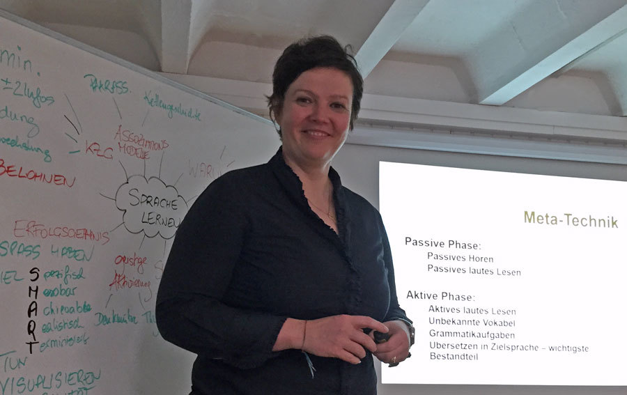 Petra Binder beim Workshop Sprachenlernen leicht gemacht